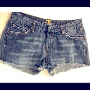 7 for all mankind cut off shorts